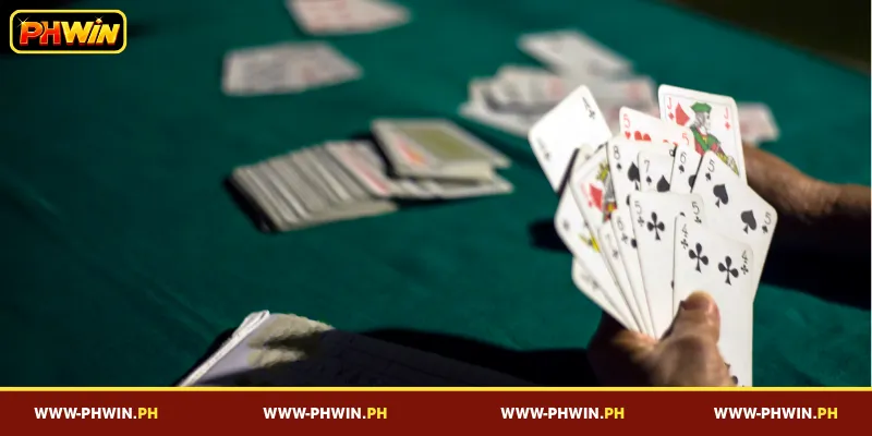 Key Features of PHWIN Cards Games